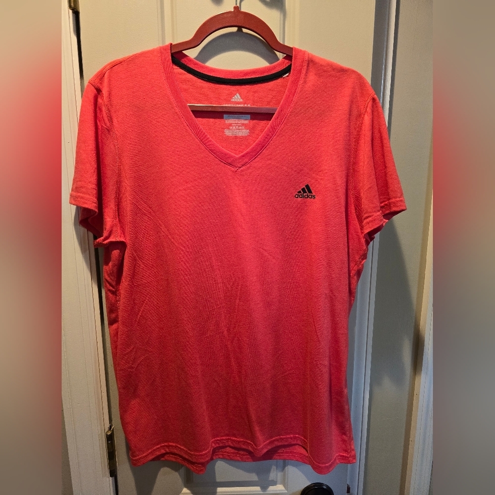 Adidas women's XL tshirt